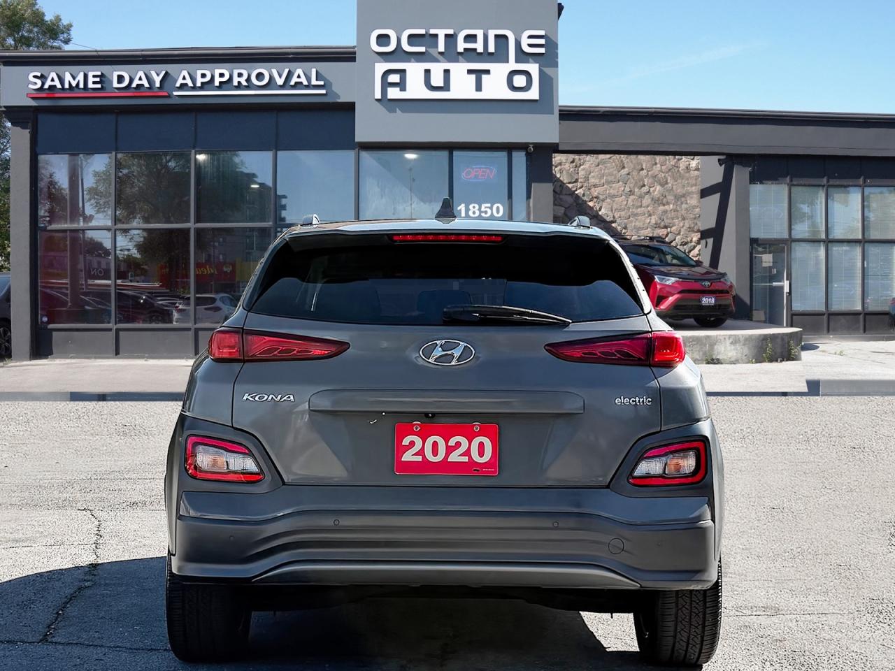 2020 Hyundai KONA EV Preferred Photo4