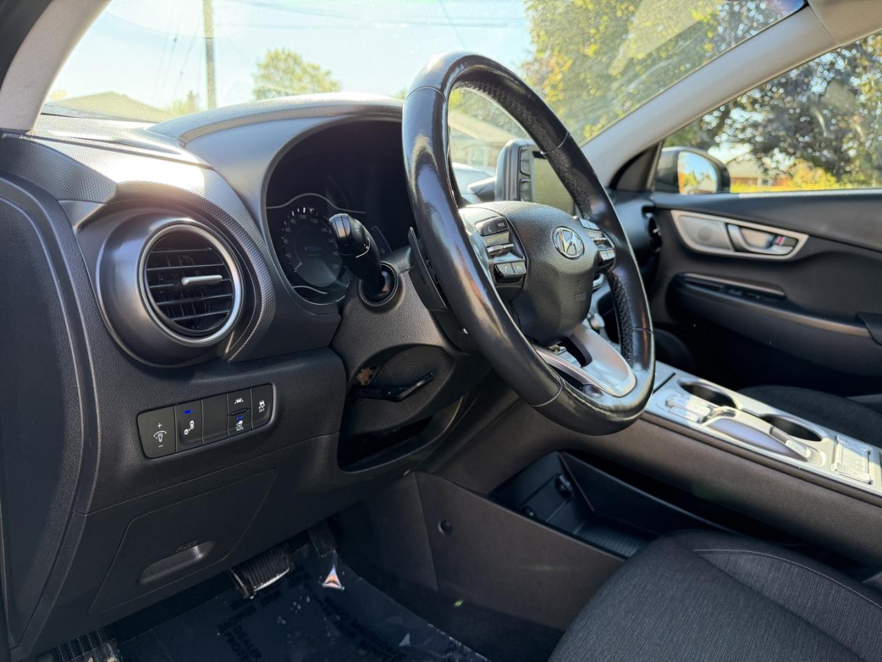 2020 Hyundai KONA EV Preferred - Photo #16