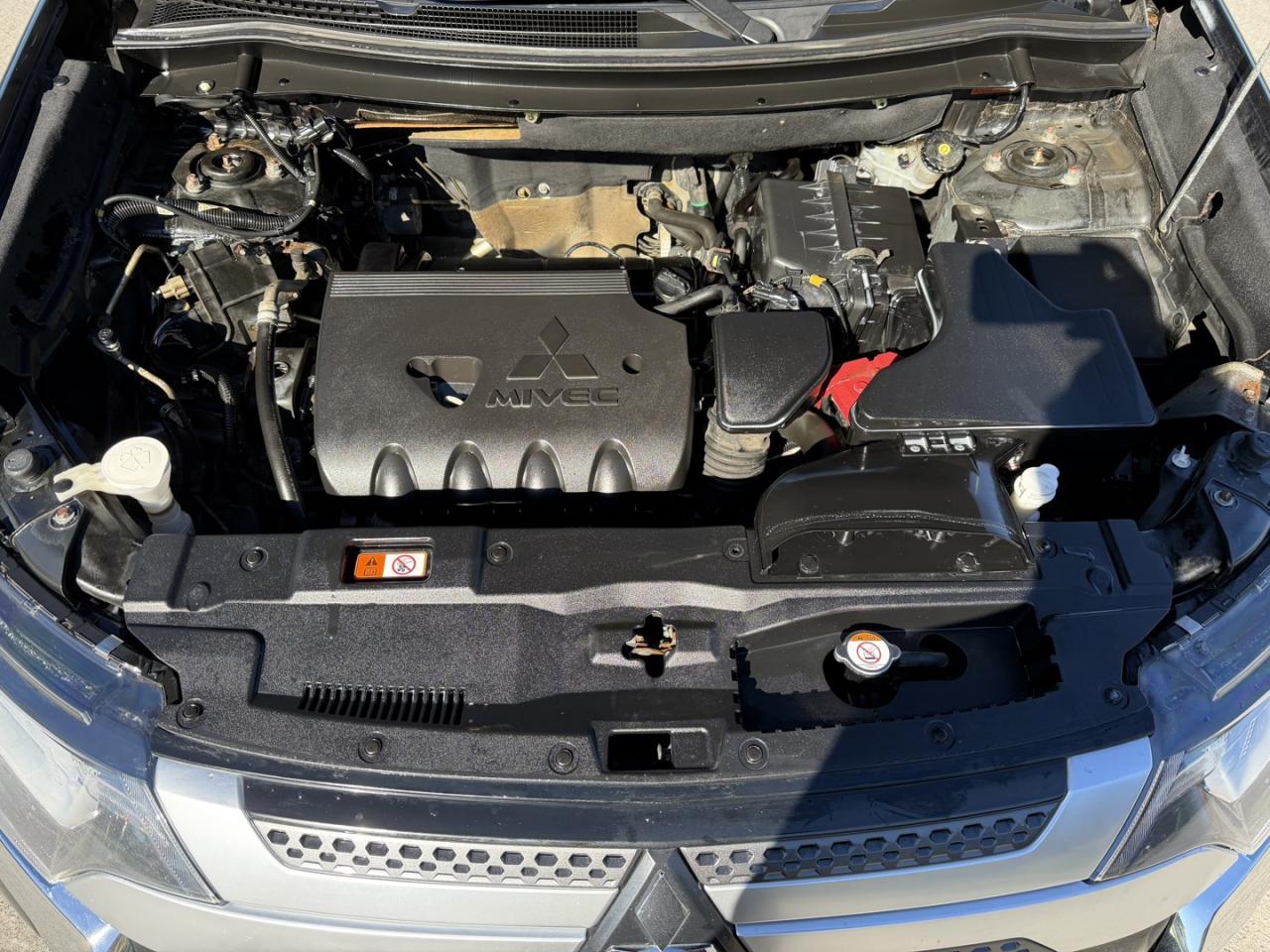 2020 Mitsubishi Outlander SEL S-AWC - Photo #9