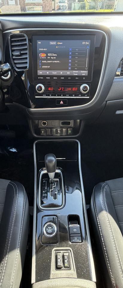2020 Mitsubishi Outlander SEL S-AWC - Photo #22