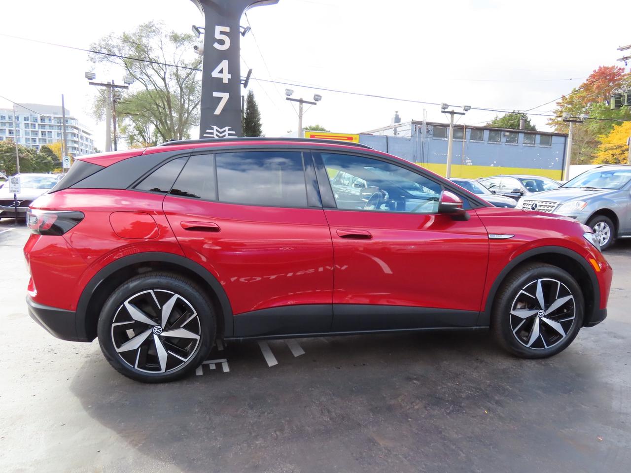 2023 Volkswagen ID.4 Pro AWD w/SK On Battery - Blind Spot Monitor !!! Photo