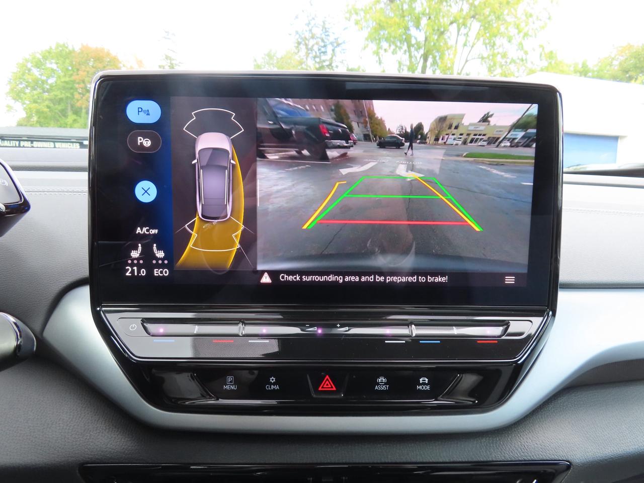 2023 Volkswagen ID.4 Pro AWD w/SK On Battery - Blind Spot Monitor !!! Photo