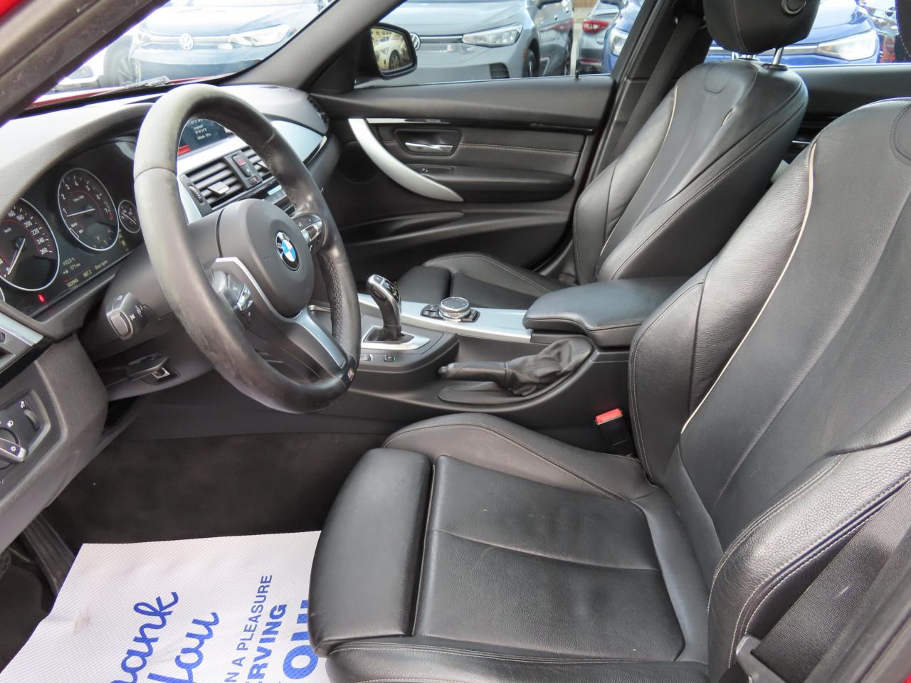 2016 BMW 3 Series 328i XDRIVE - M-SPORT PKG - LEATHER - SUNROOF !!! Photo
