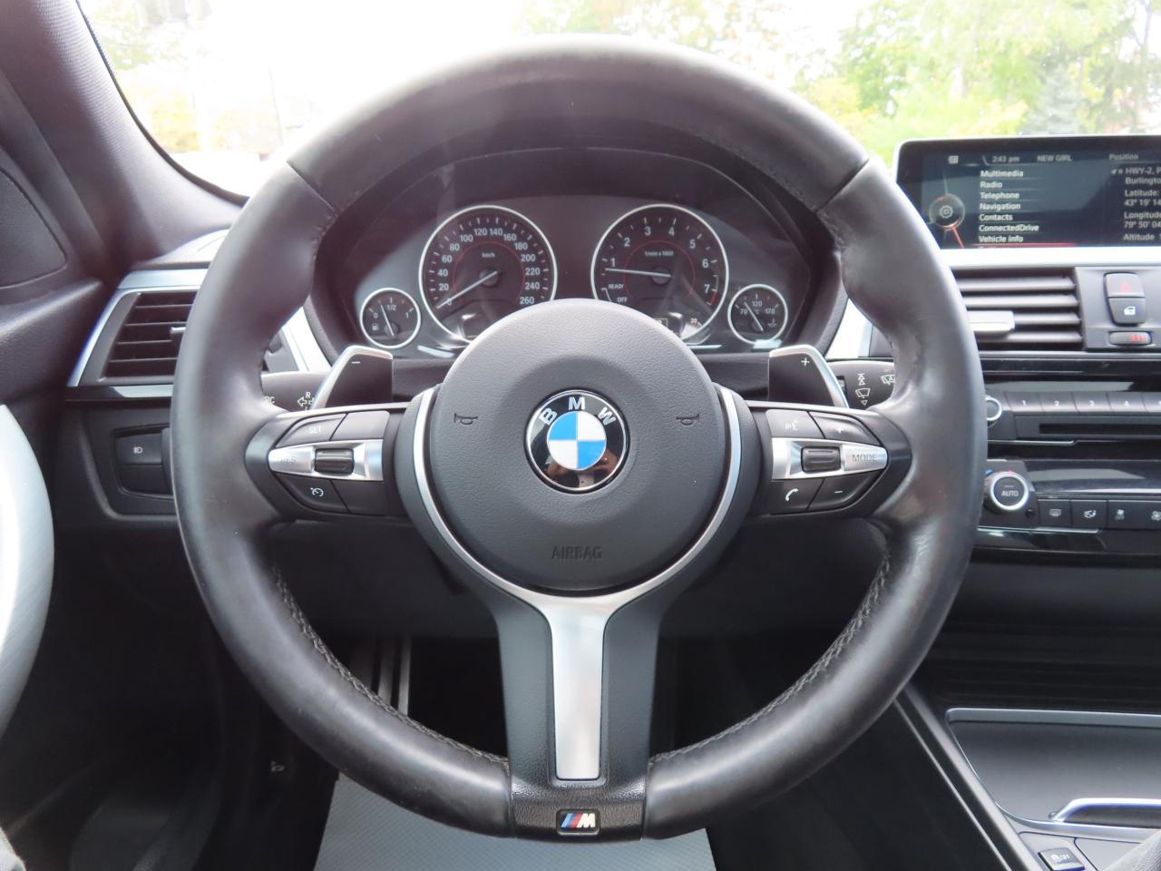 2016 BMW 3 Series 328i XDRIVE - M-SPORT PKG - LEATHER - SUNROOF !!! Photo