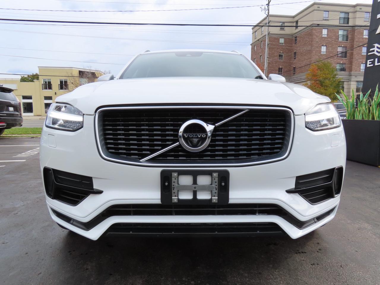 2016 Volvo XC90 T8 R-DESIGN HYBRID AWD - LEATHER - SUNROOF !!! Photo2