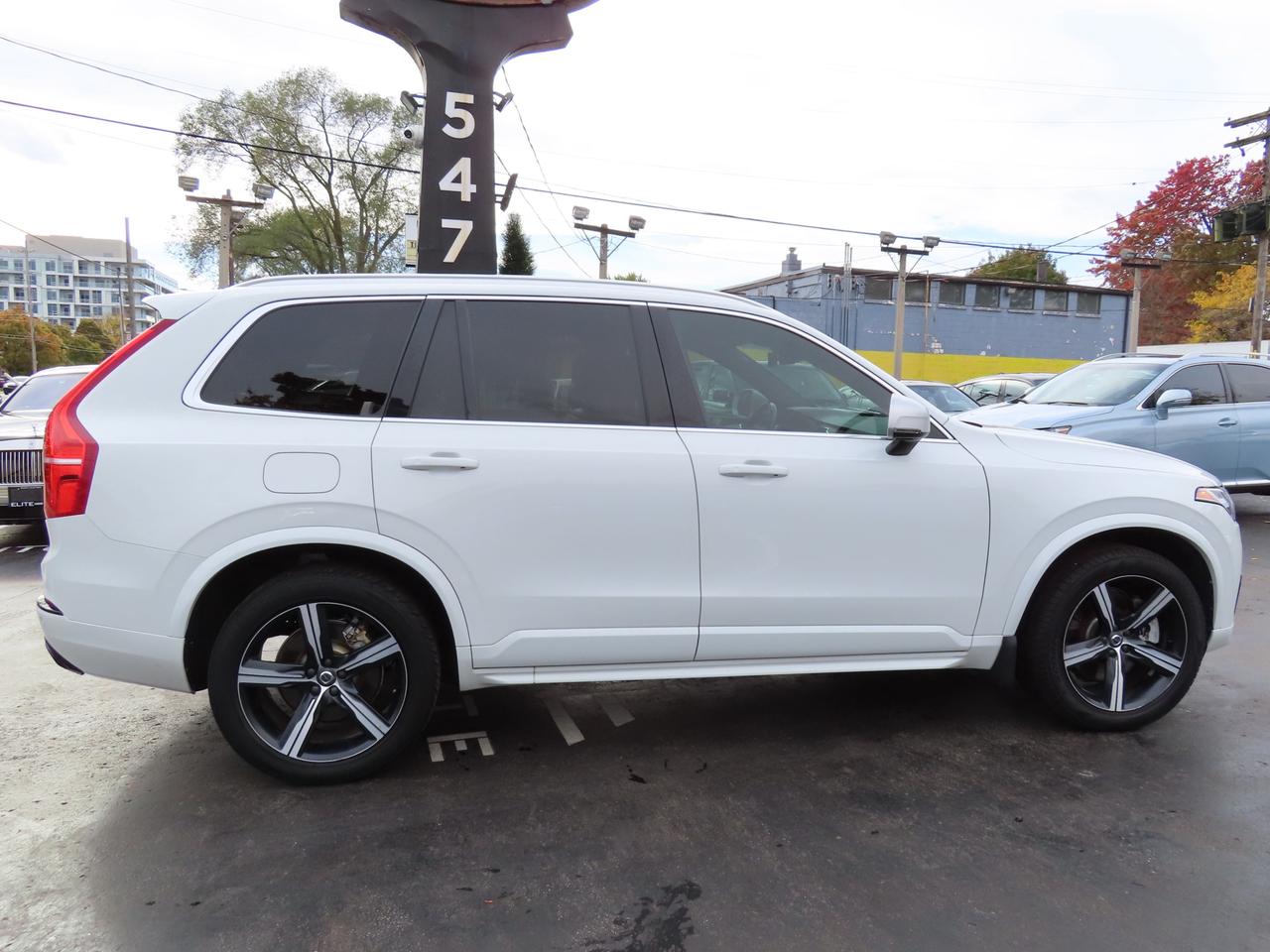 2016 Volvo XC90 T8 R-DESIGN HYBRID AWD - LEATHER - SUNROOF !!! Photo