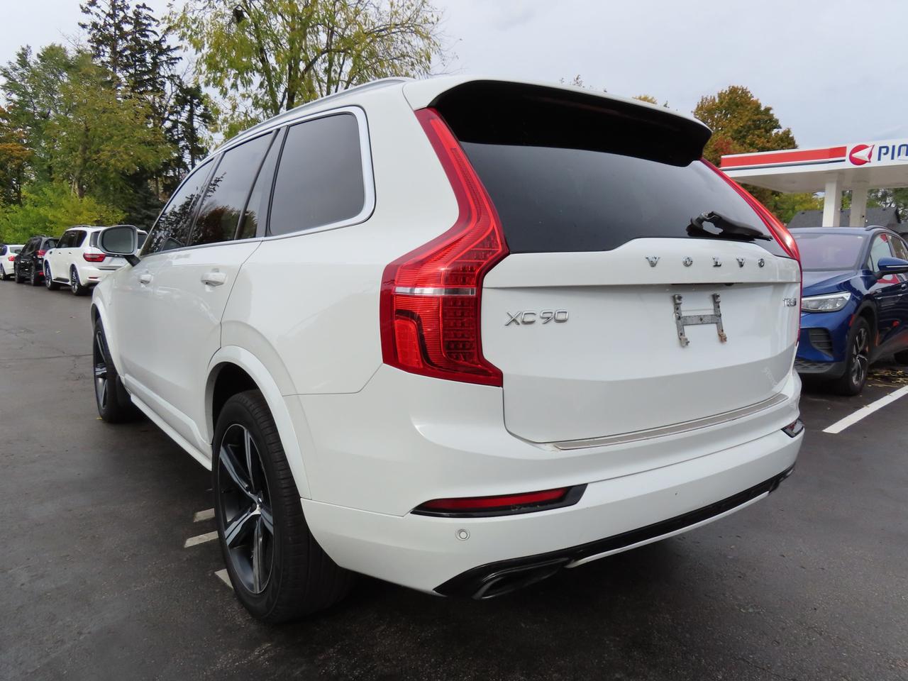 2016 Volvo XC90 T8 R-DESIGN HYBRID AWD - LEATHER - SUNROOF !!! Photo
