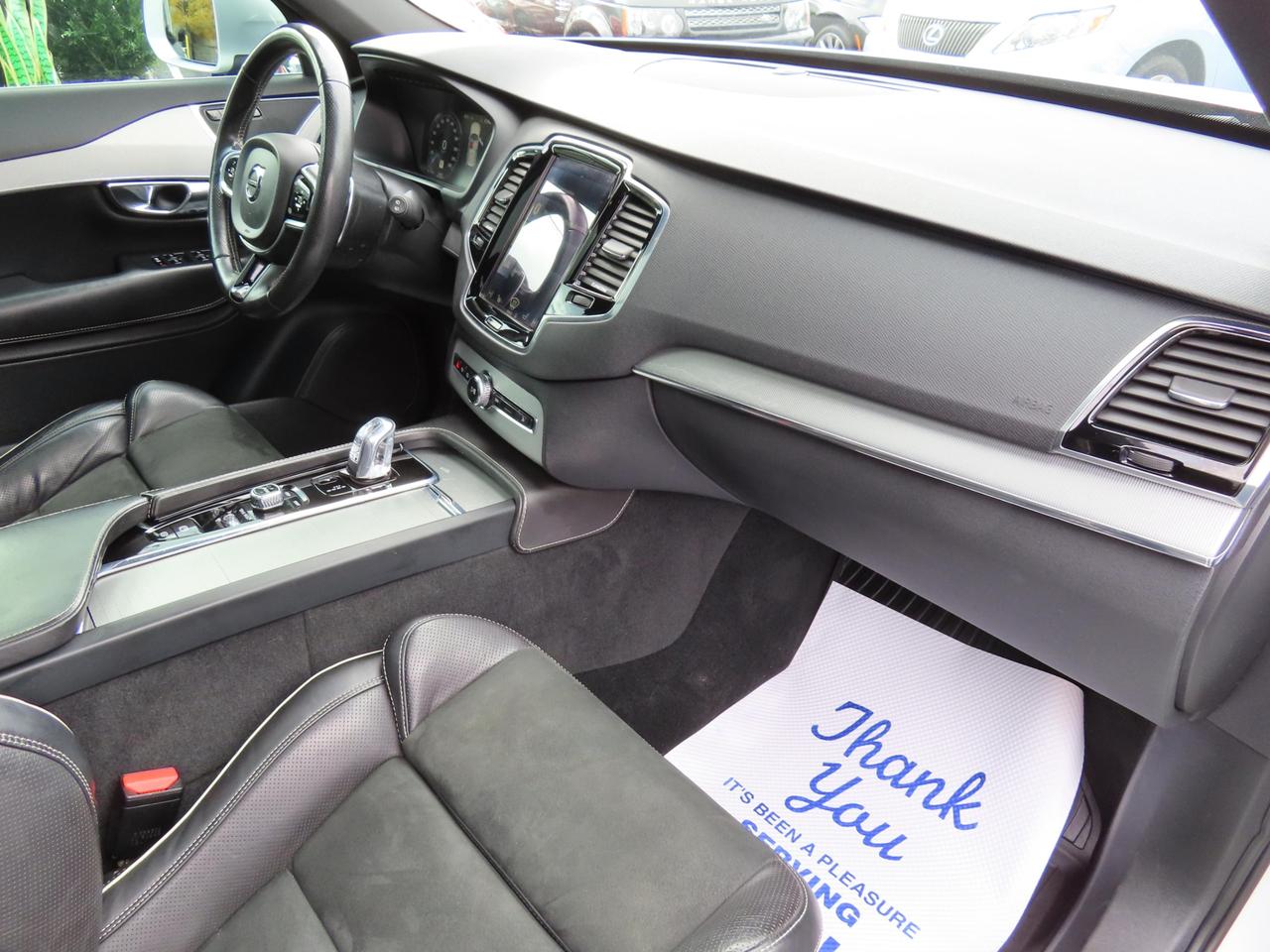 2016 Volvo XC90 T8 R-DESIGN HYBRID AWD - LEATHER - SUNROOF !!! Photo