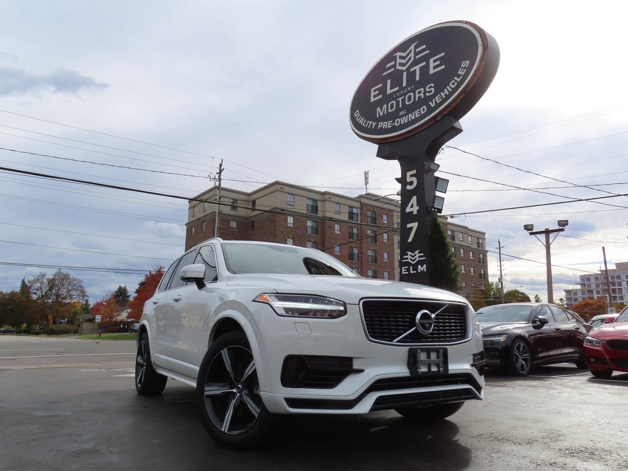 2016 Volvo XC90 T8 R-DESIGN HYBRID AWD - LEATHER - SUNROOF !!! Photo