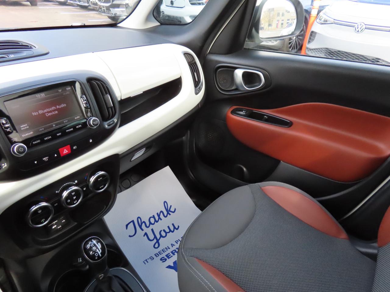 2014 Fiat 500 L Trekking - Panoramic Roof - Heated Seats !!! Photo