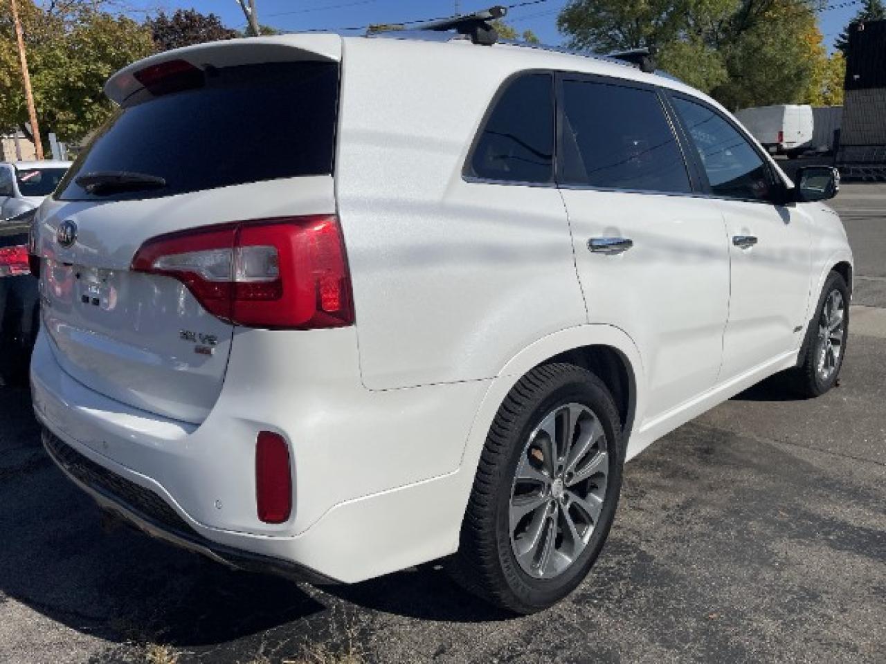 2014 Kia Sorento SX - Photo #9