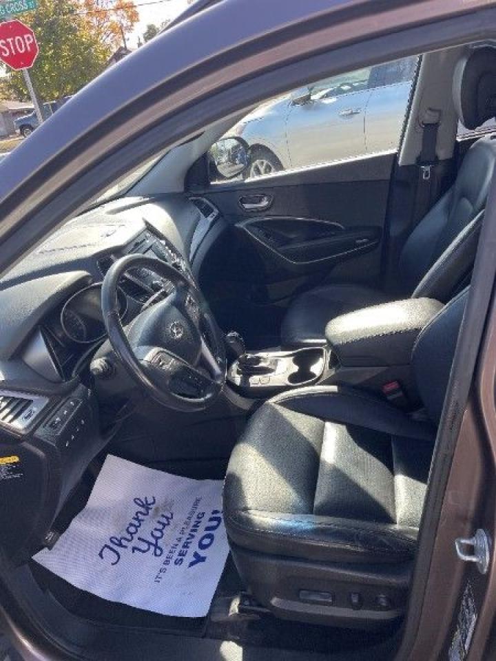 2013 Hyundai Santa Fe AWD 4DR 3.3L AUTO XL LUXURY - Photo #4