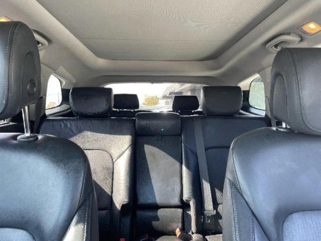 2013 Hyundai Santa Fe AWD 4DR 3.3L AUTO XL LUXURY - Photo #6