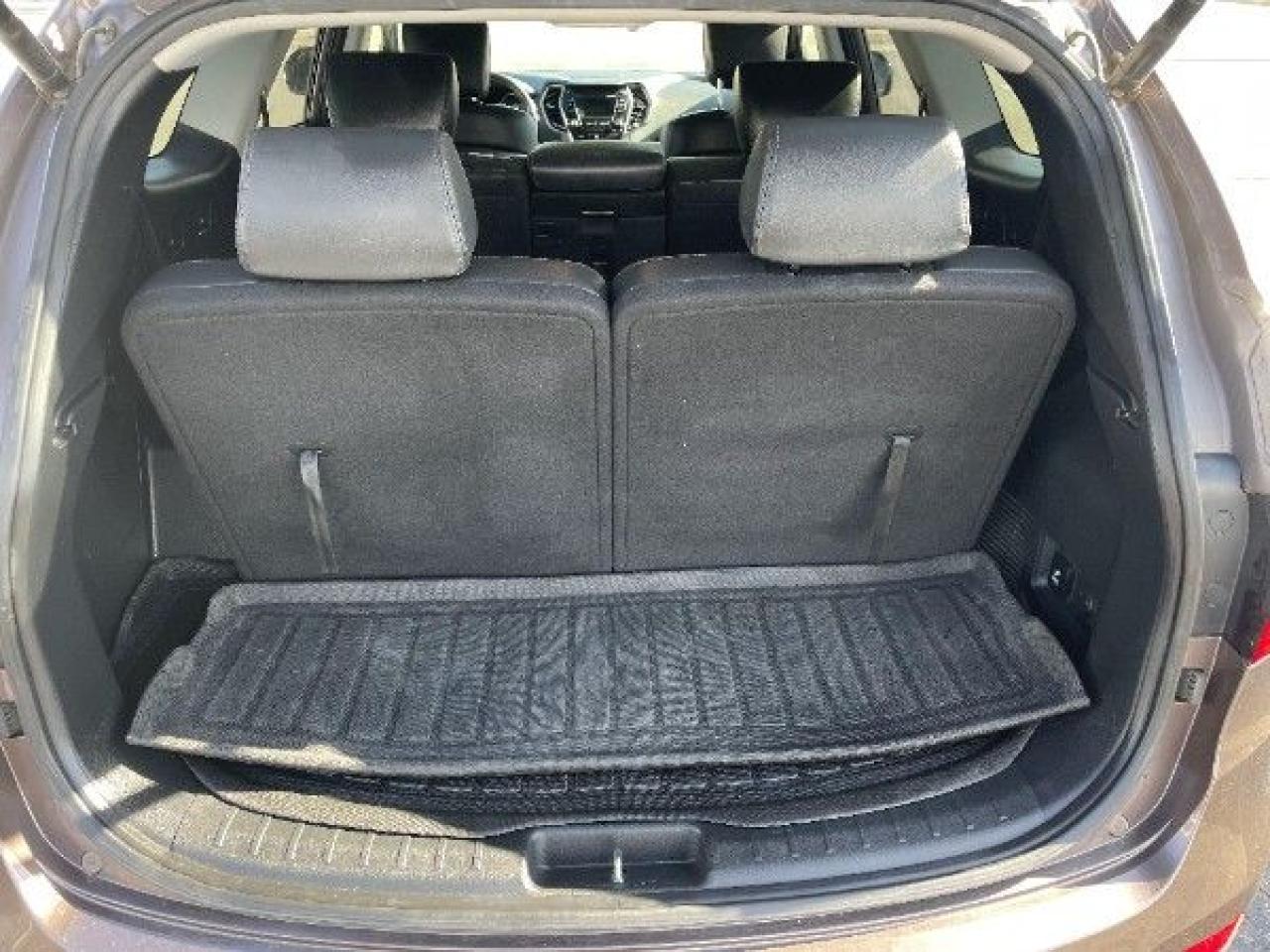 2013 Hyundai Santa Fe AWD 4DR 3.3L AUTO XL LUXURY - Photo #15