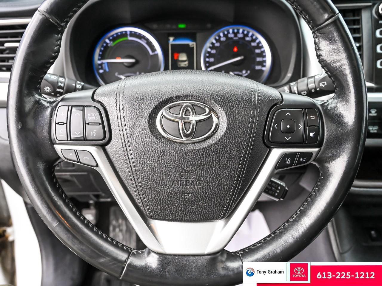 2017 Toyota Highlander HYBRID XLE Photo