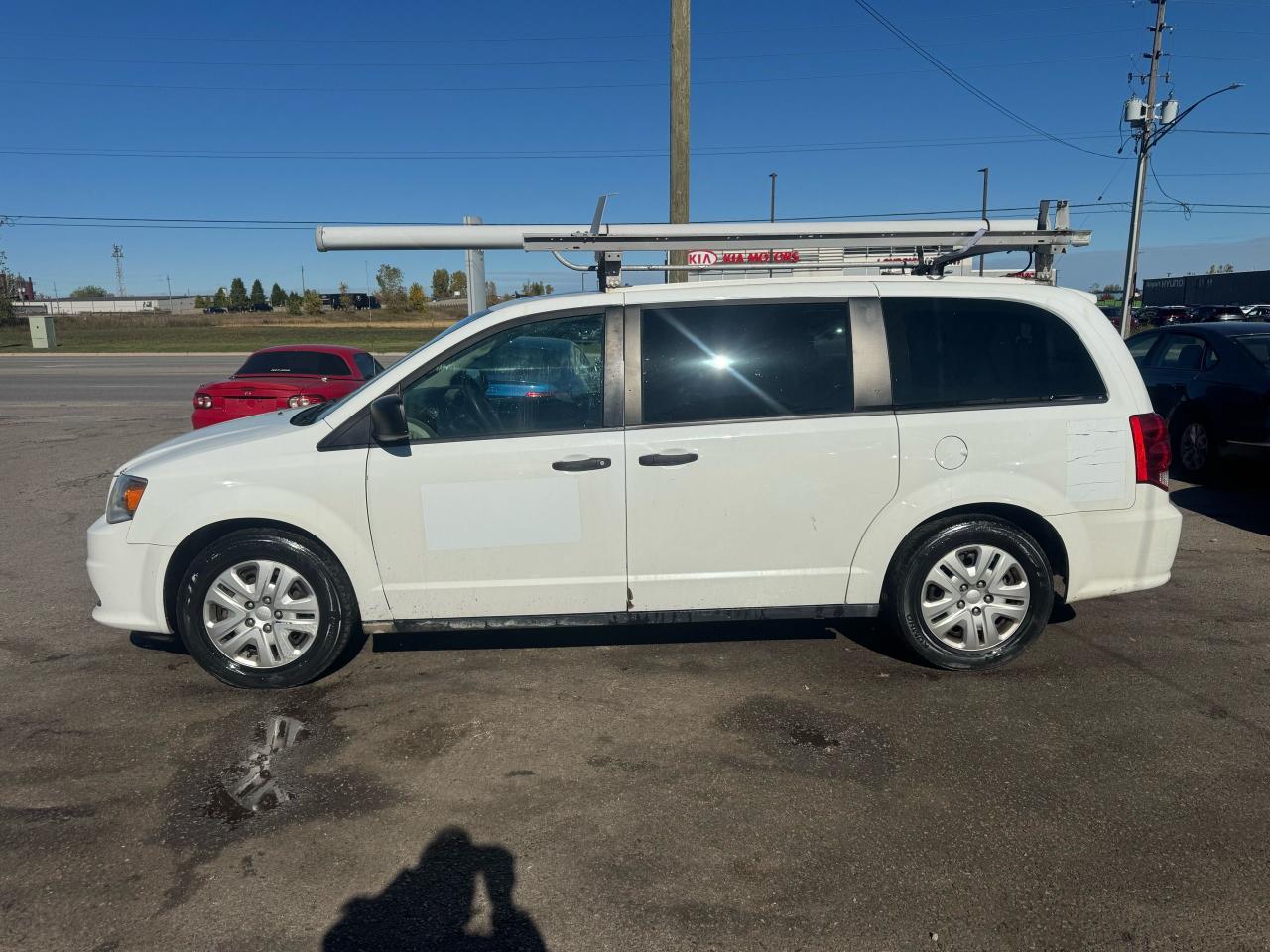 2019 Dodge Grand Caravan CANADA VALUE PACKAGE - Photo #2