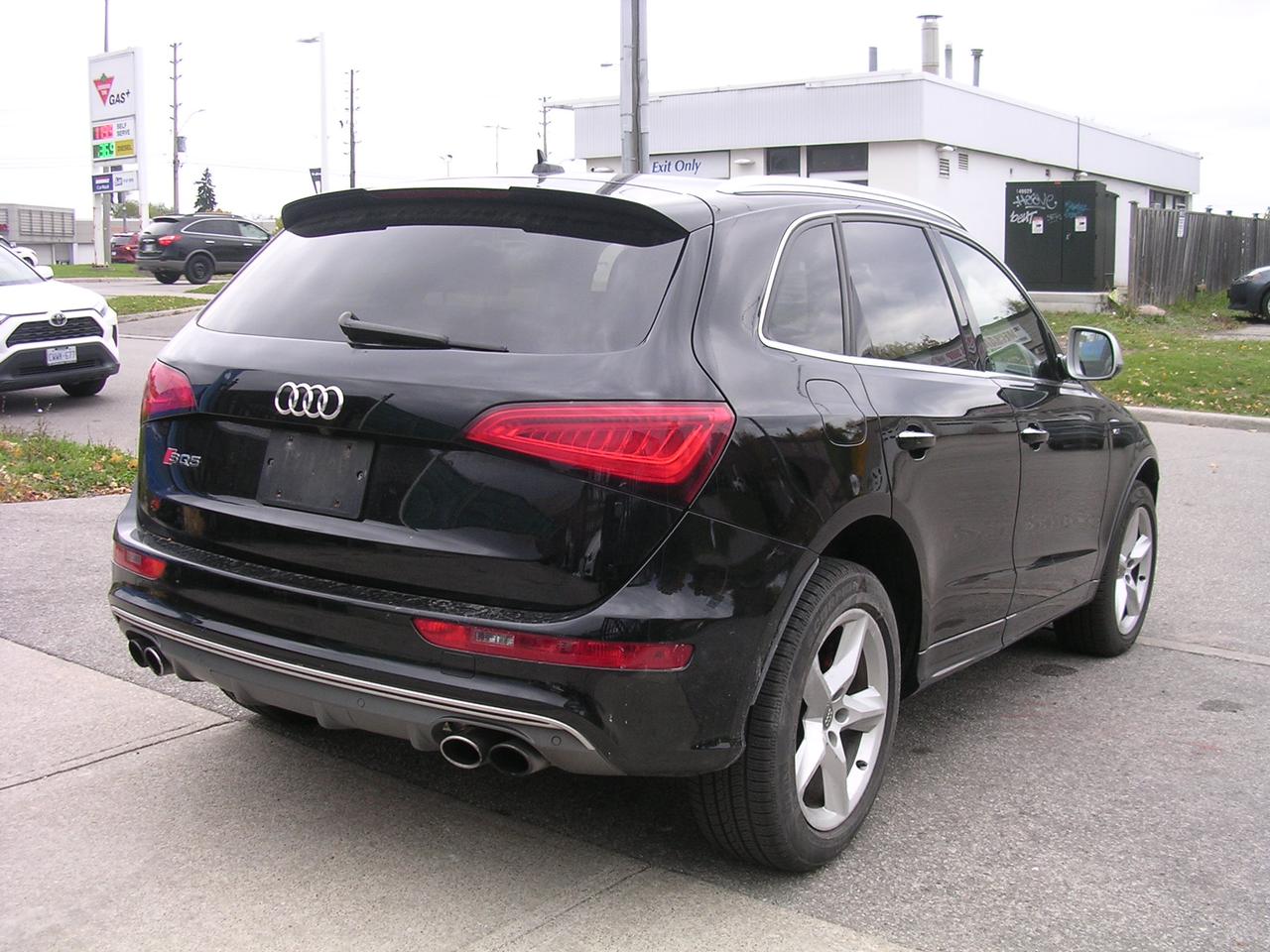 2016 Audi SQ5 quattro 4dr 3.0T Progressiv Photo