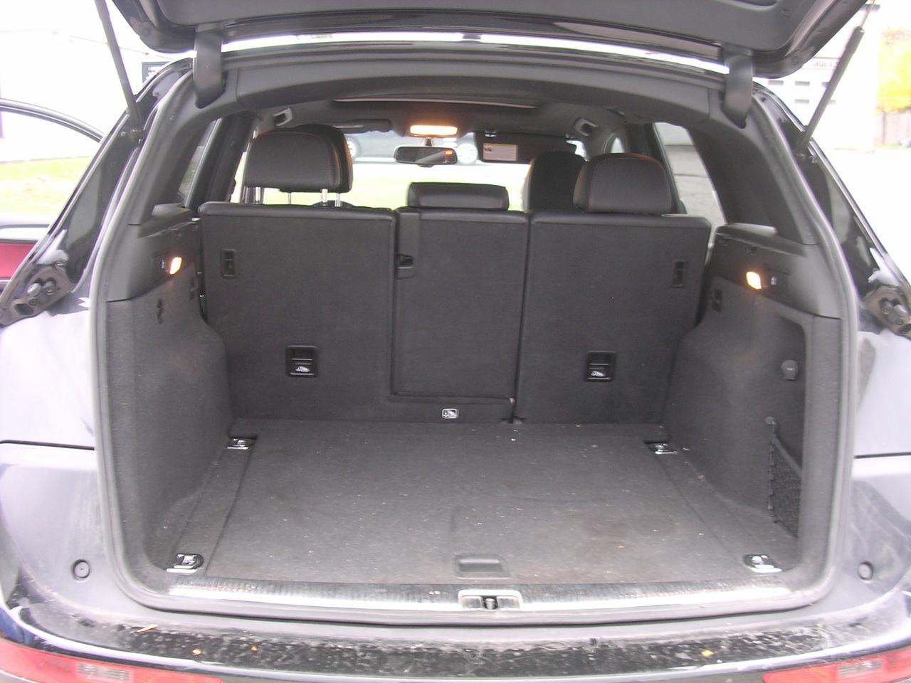 2016 Audi SQ5 quattro 4dr 3.0T Progressiv - Photo #10