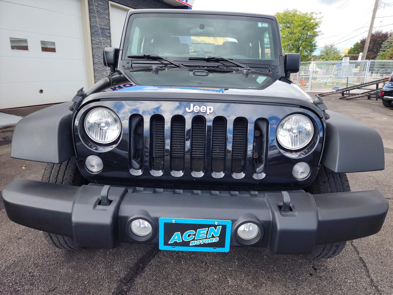 2015 Jeep Wrangler SPORT - Photo #2