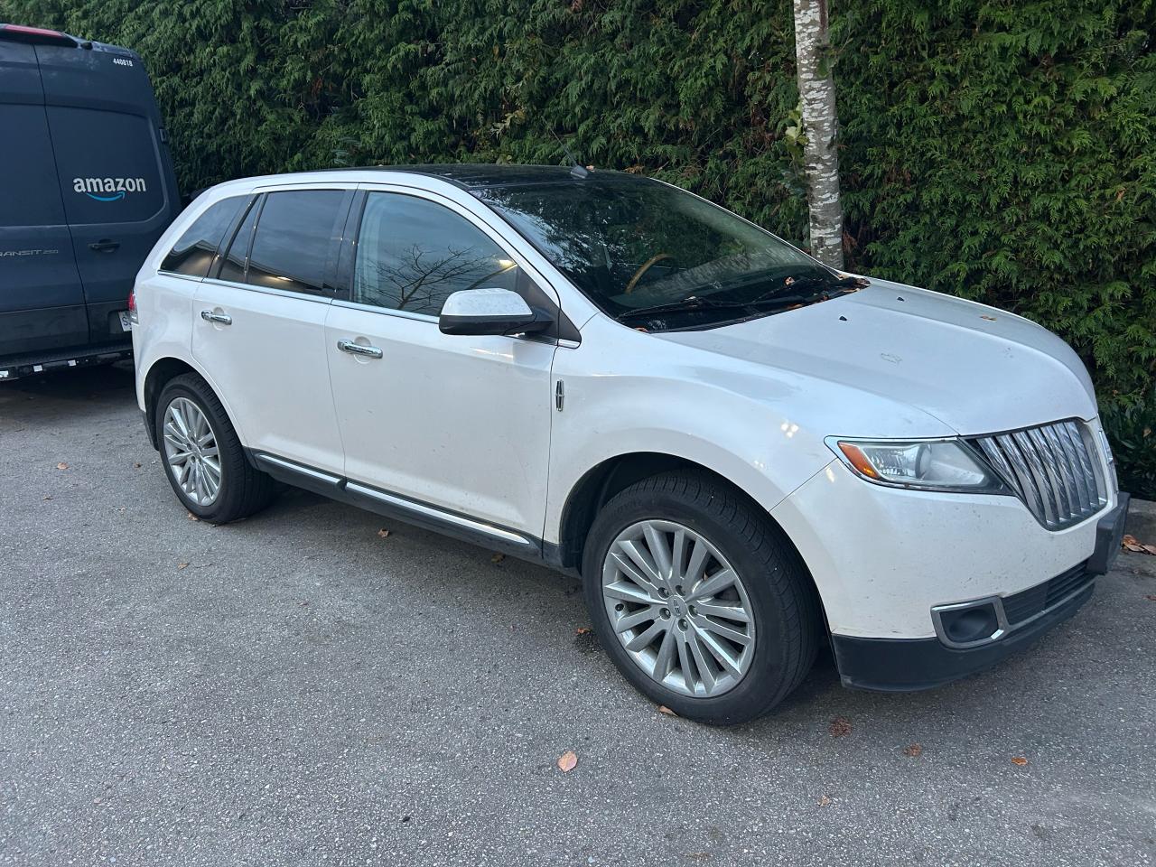 2011 Lincoln MKX  - Photo #1