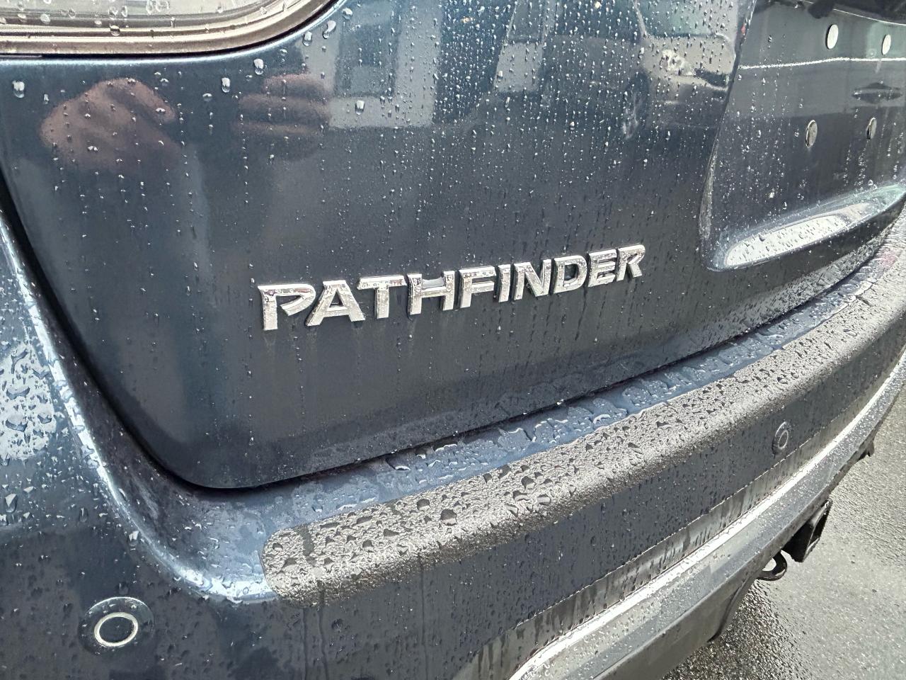 2015 Nissan Pathfinder SL - Photo #14