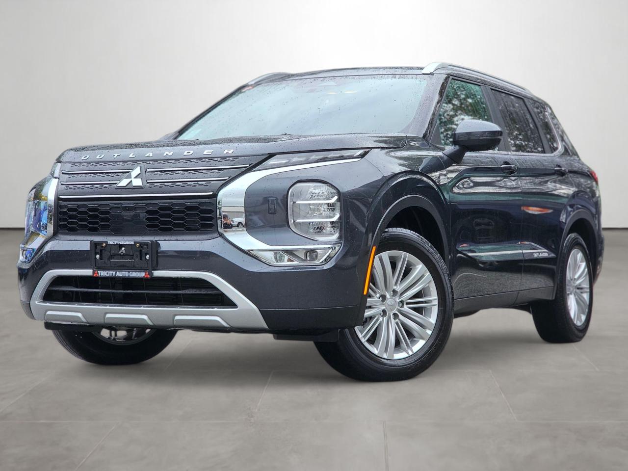 Used 2024 Mitsubishi Outlander  for sale in Coquitlam, BC