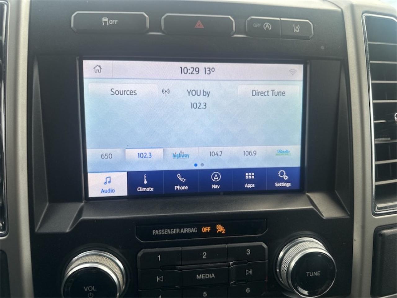 2020 Ford F-150 Lariat  - Leather Seats - Navigation Photo5