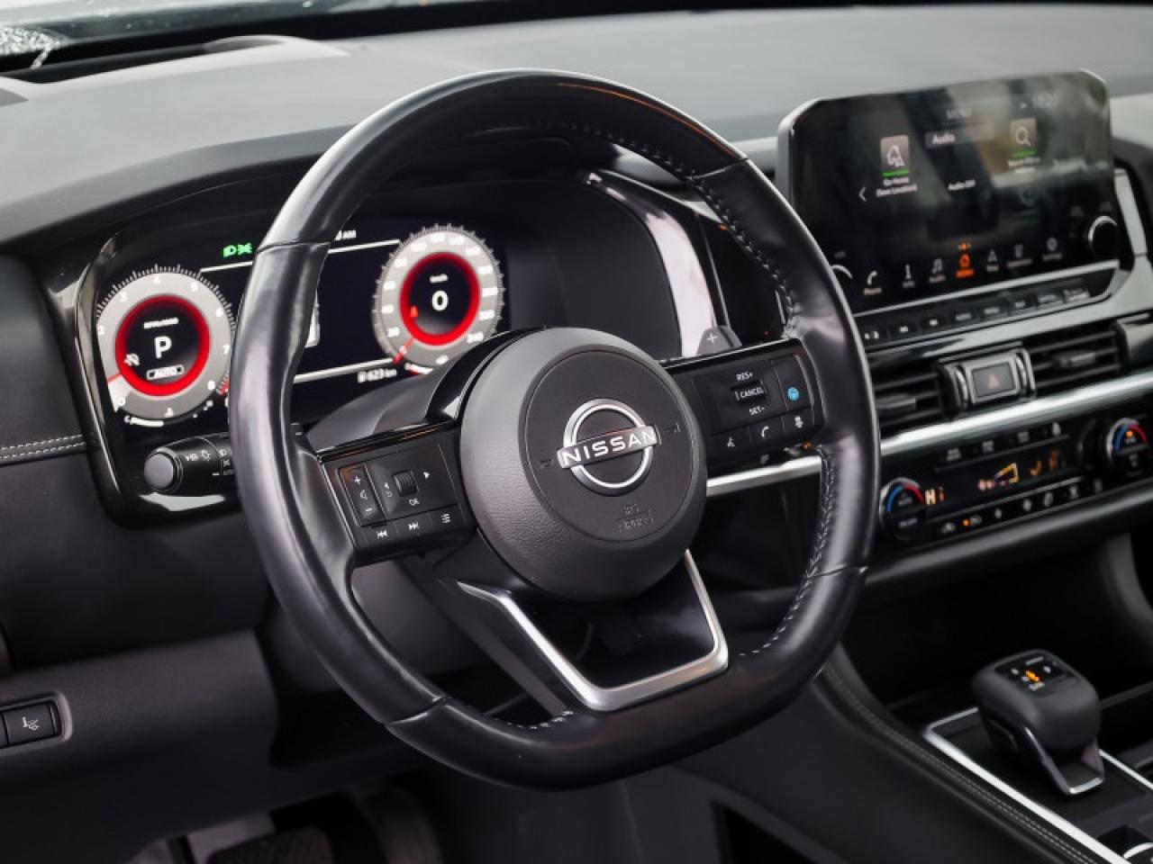 2022 Nissan Pathfinder Platinum  - Cooled Seats - $291 B/W Photo