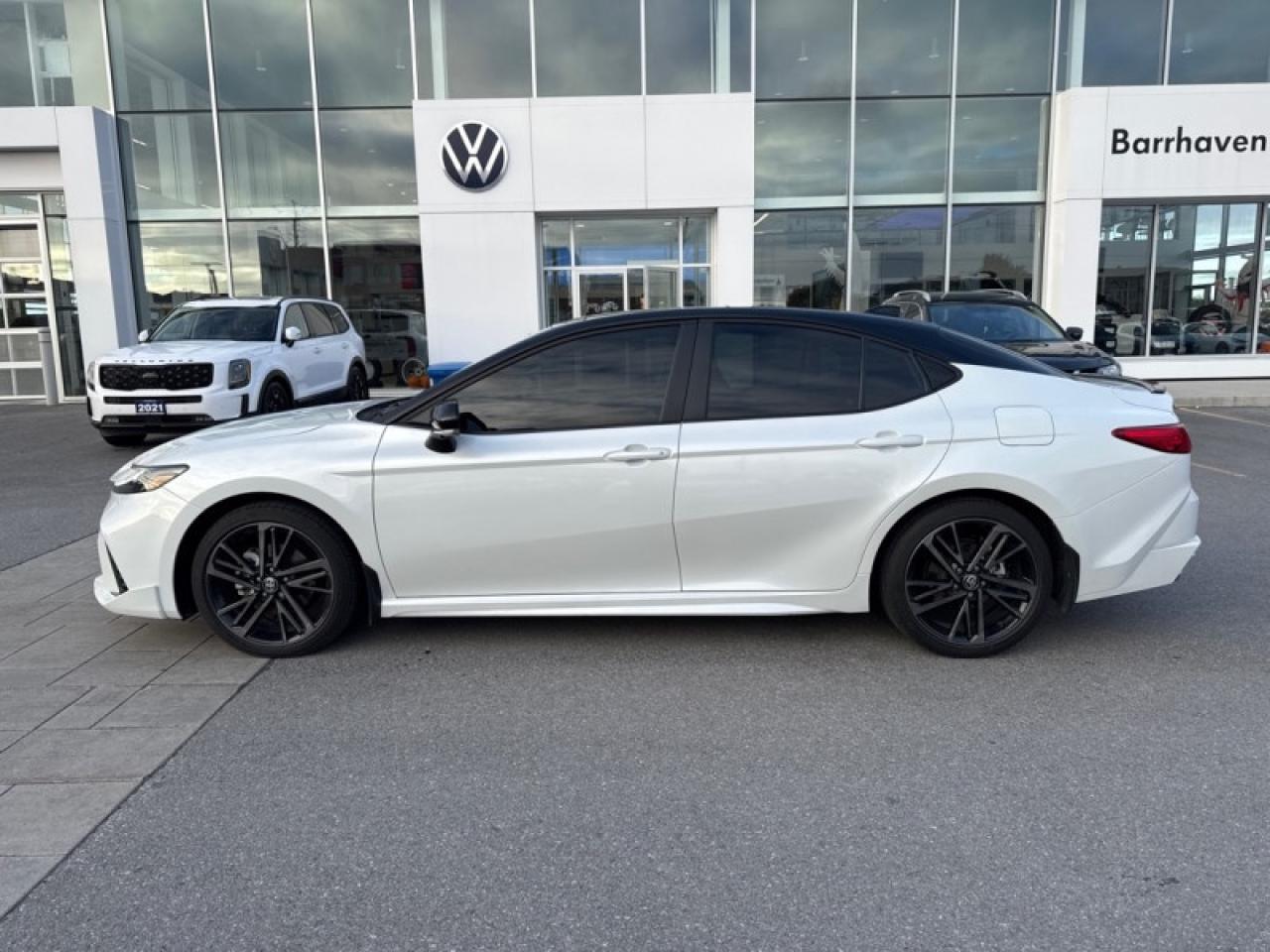 2025 Toyota Camry HYBRID XSE  - HUD -  Navigation Photo