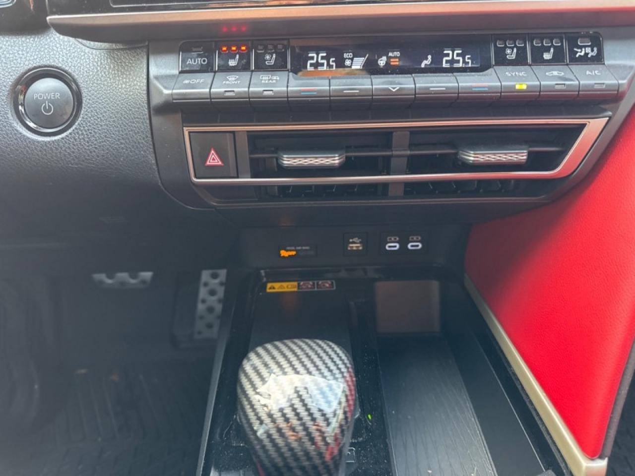 2025 Toyota Camry HYBRID XSE  - HUD -  Navigation Photo