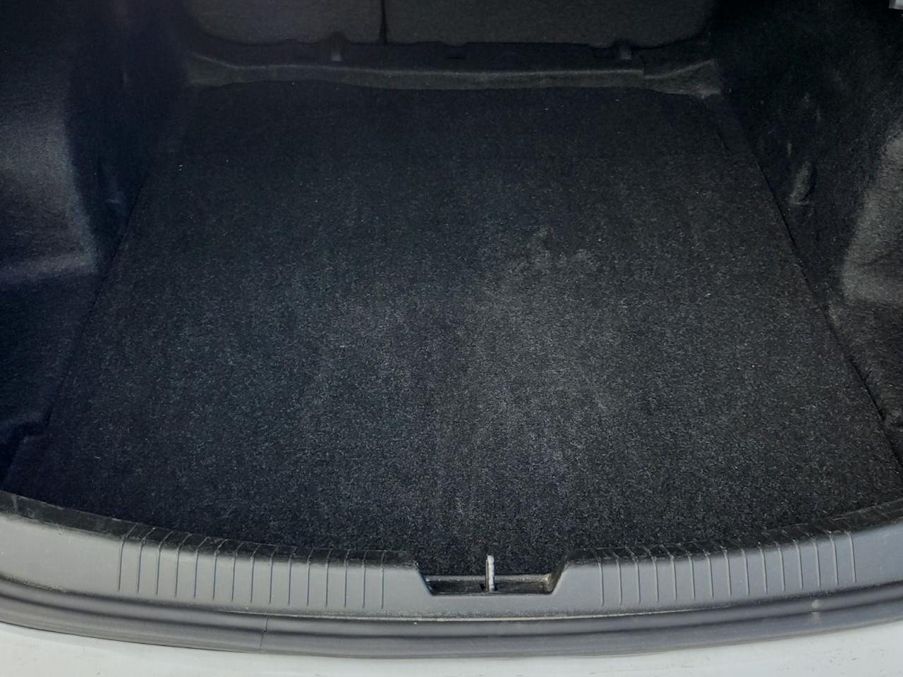 2024 Chevrolet Malibu 1LT Photo2