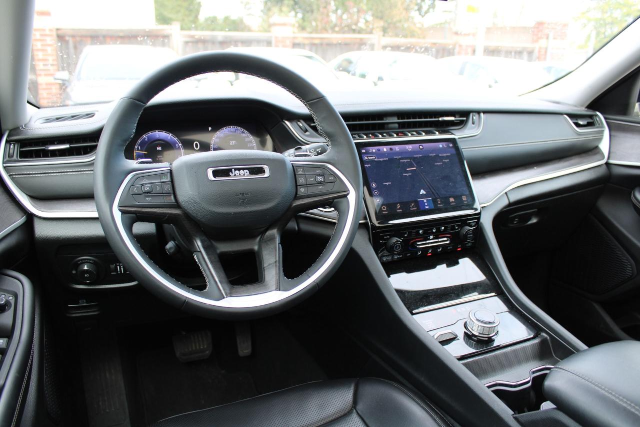 2023 Jeep Grand Cherokee L Limited 4x4 - Photo #13