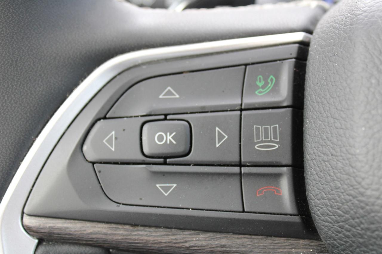 2023 Jeep Grand Cherokee L Limited 4x4 - Photo #17