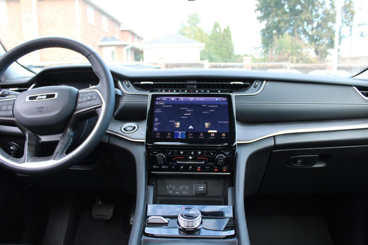 2023 Jeep Grand Cherokee L Limited 4x4 - Photo #20