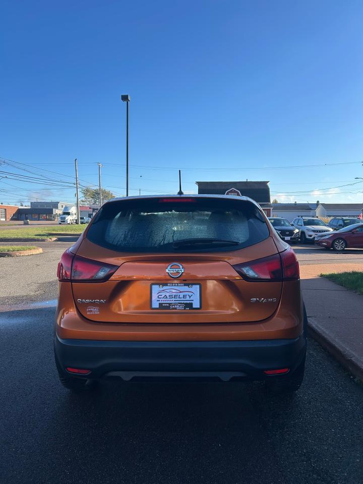 2018 Nissan Qashqai S Photo4