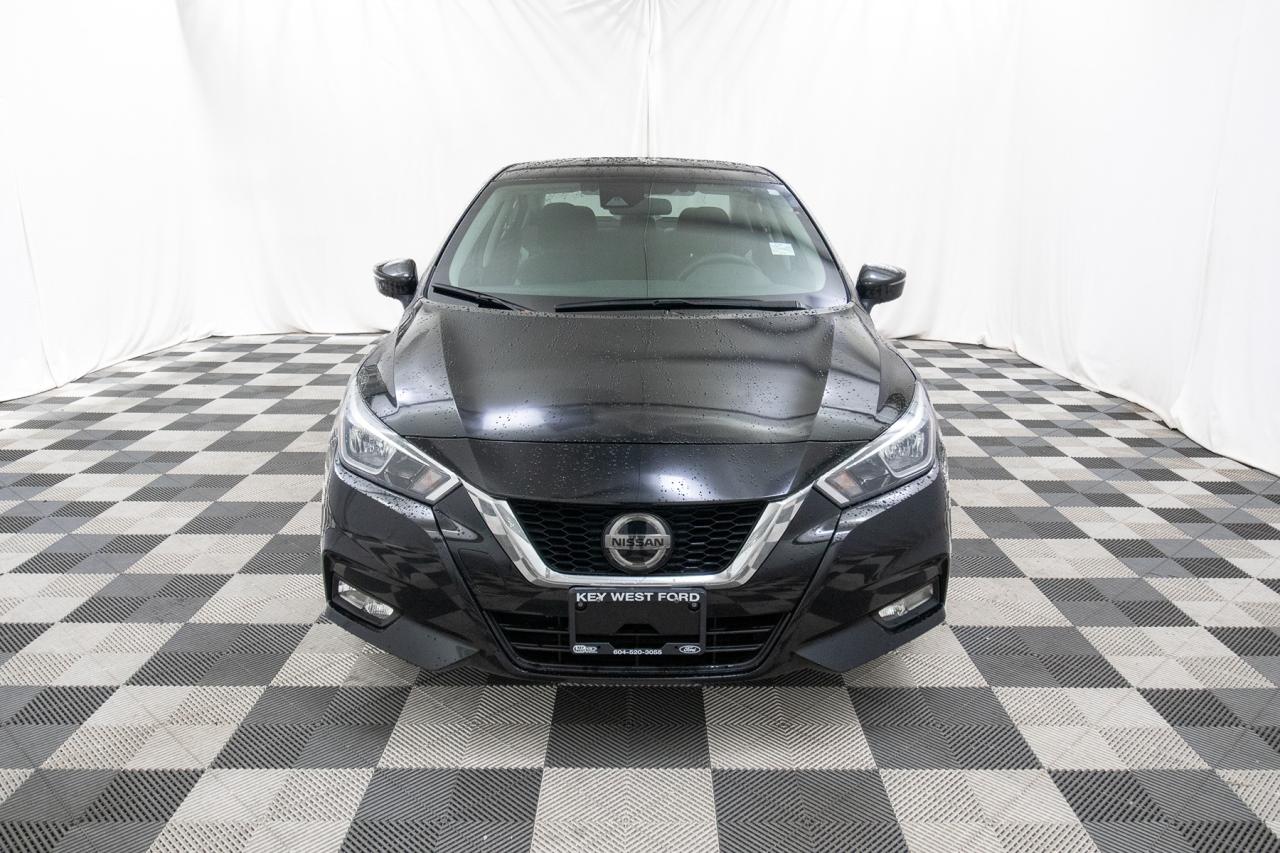 2021 Nissan Versa SV Photo5