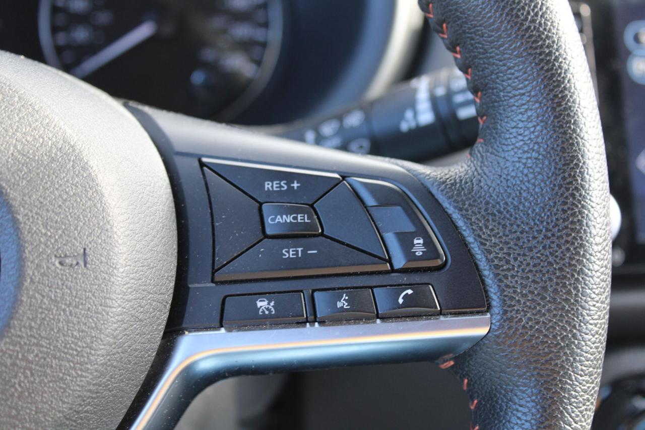 2024 Nissan Kicks SR FWD - Photo #12