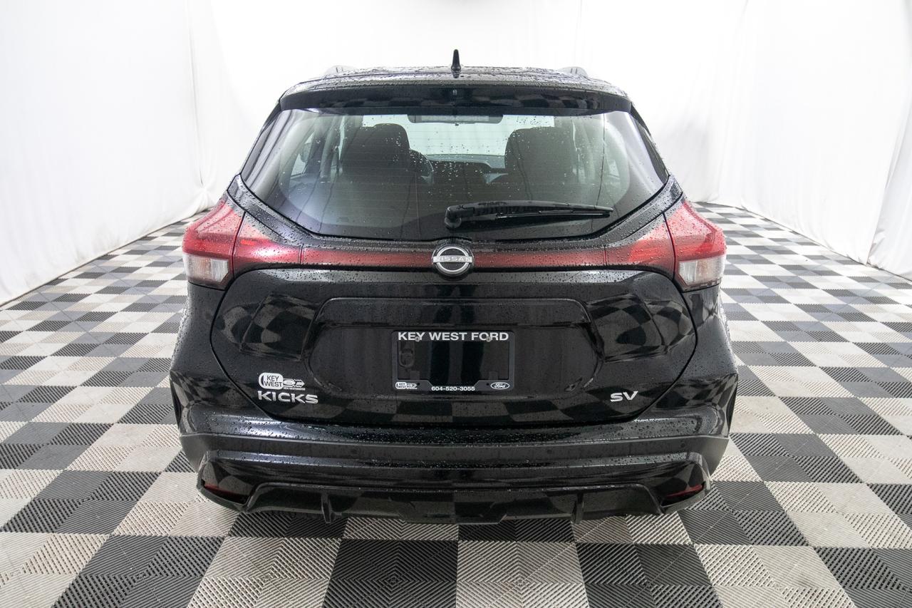 2024 Nissan Kicks SV Photo5