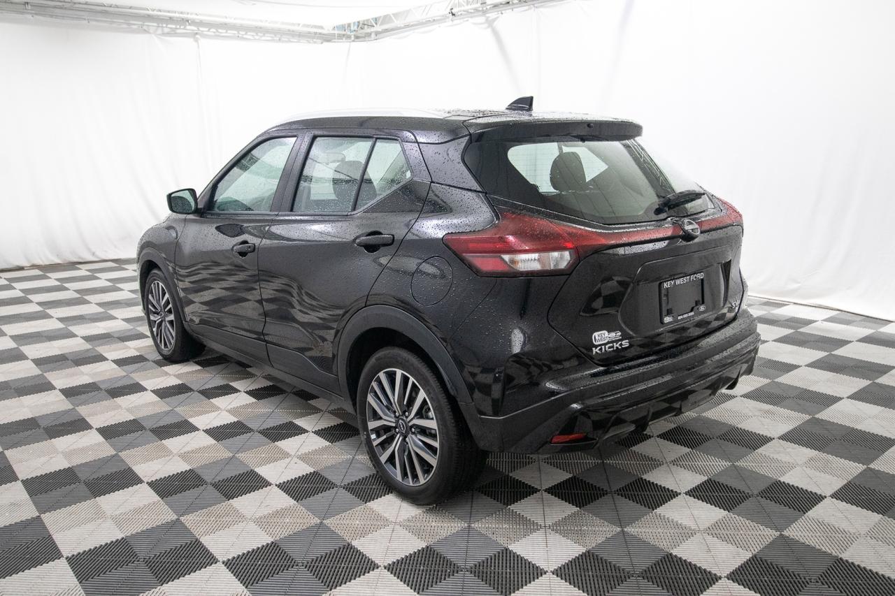 2024 Nissan Kicks SV Photo5