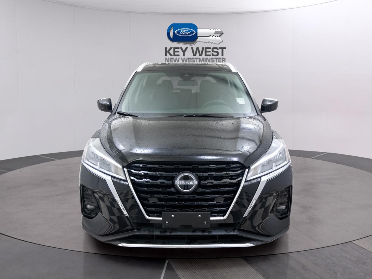 2024 Nissan Kicks SV Photo2