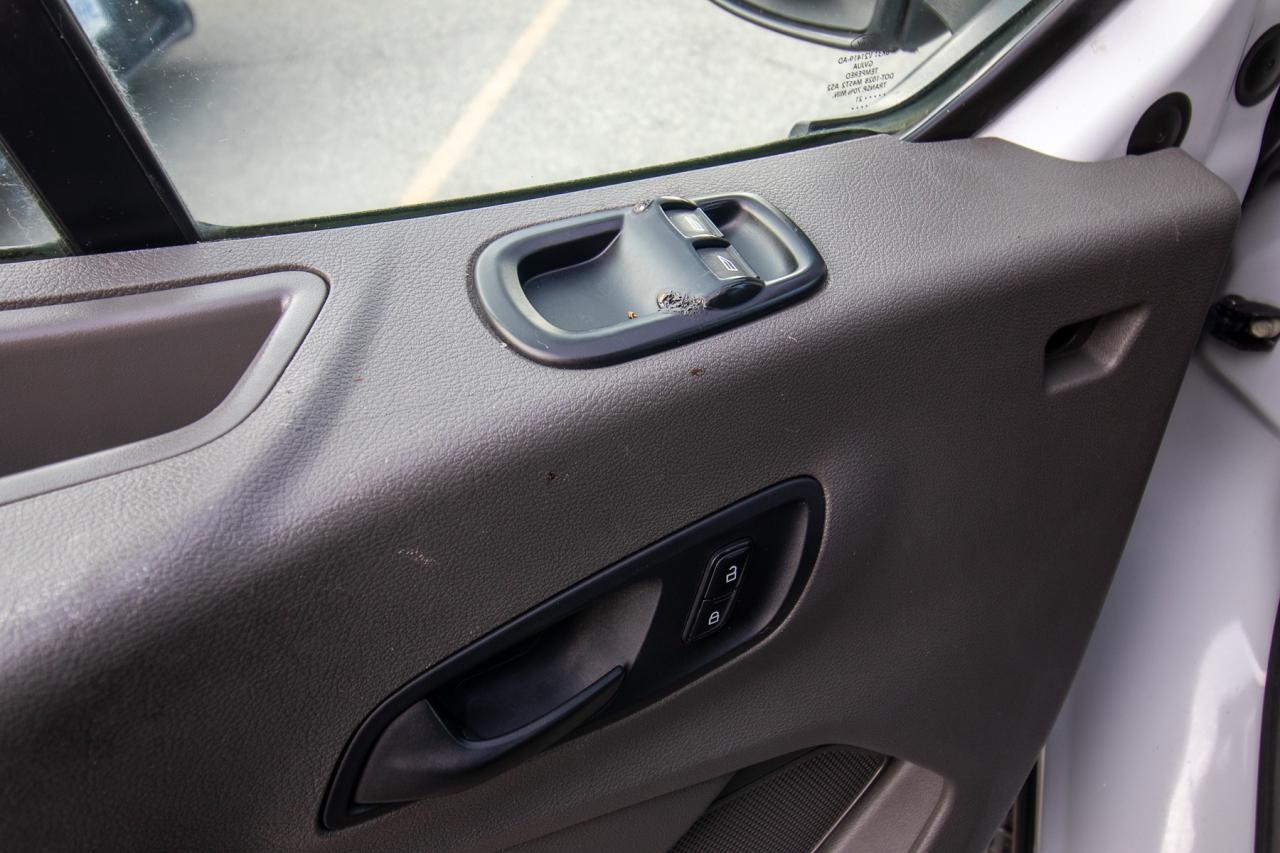 2021 Ford Transit T-250 148" MED RF 9070 GVWR RWD Photo5