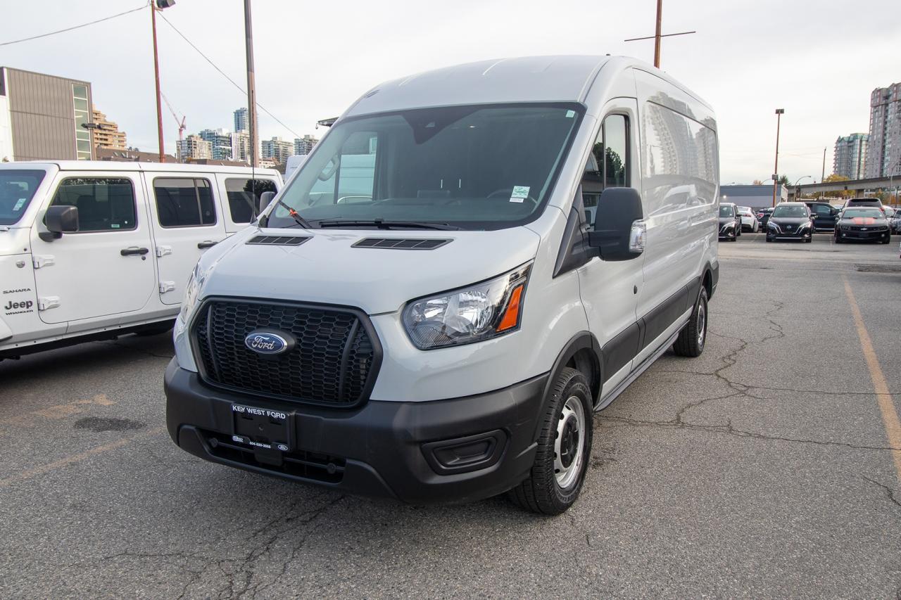 2021 Ford Transit T-250 148" MED RF 9070 GVWR RWD Photo1