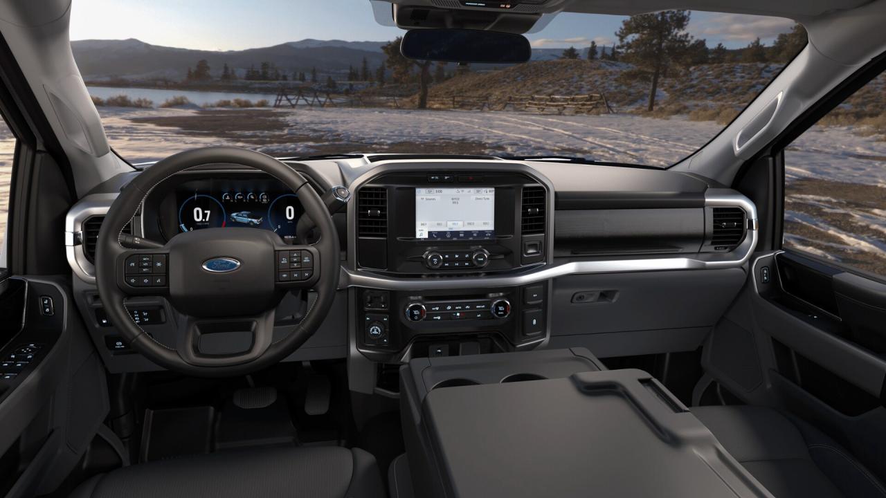 2023 Ford F-150 XLT 4WD SUPERCREW 6.5' BO Photo5
