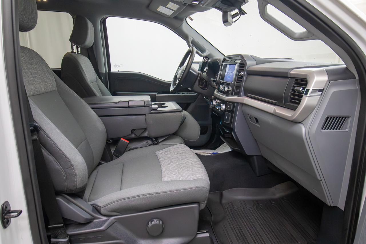 2023 Ford F-150 XLT 4WD SuperCrew 6.5' Box Photo5