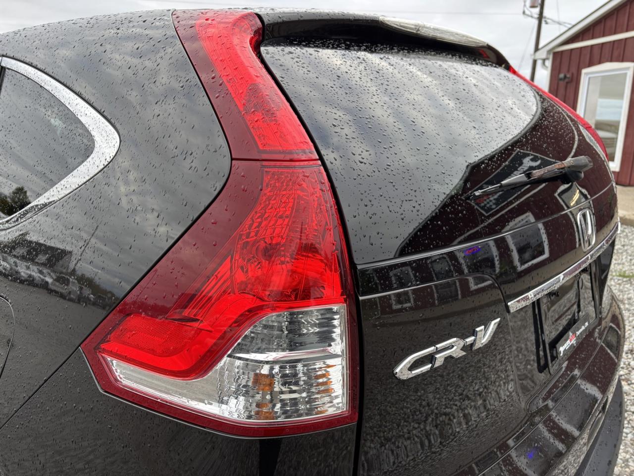 2014 Honda CR-V EX-L Super Clean! Photo