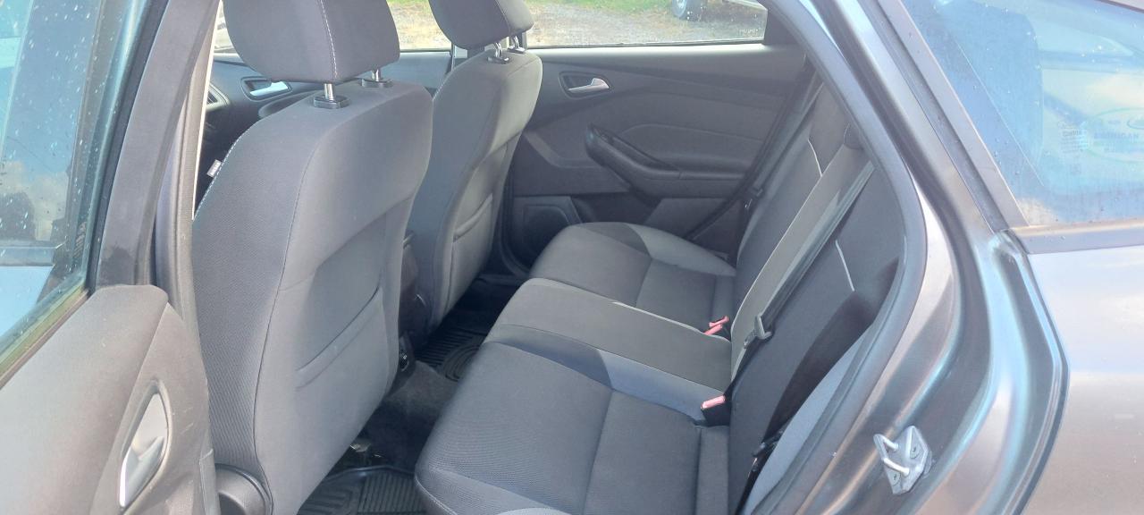 2014 Ford Focus 5dr HB Photo