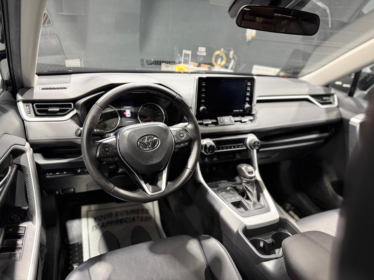 2020 Toyota RAV4 XLE AWD - Photo #14