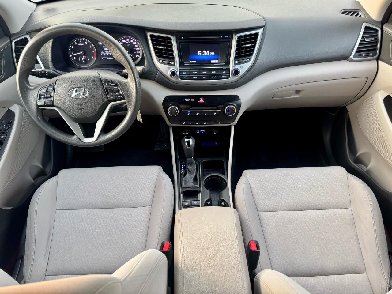 2017 Hyundai Tucson AWD 4dr 2.0L - Photo #19