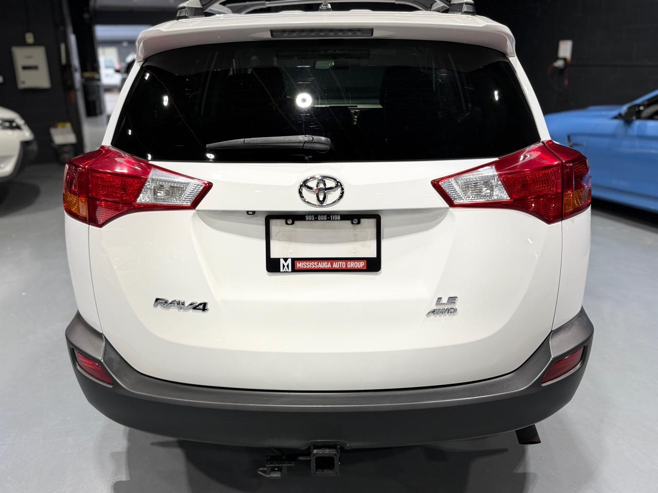 2014 Toyota RAV4 AWD 4dr LE - Photo #6