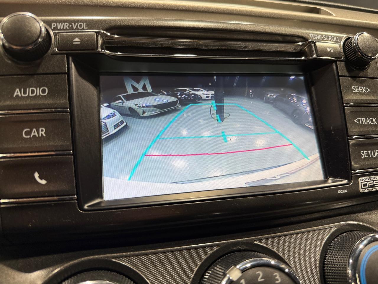 2014 Toyota RAV4 AWD 4dr LE - Photo #19